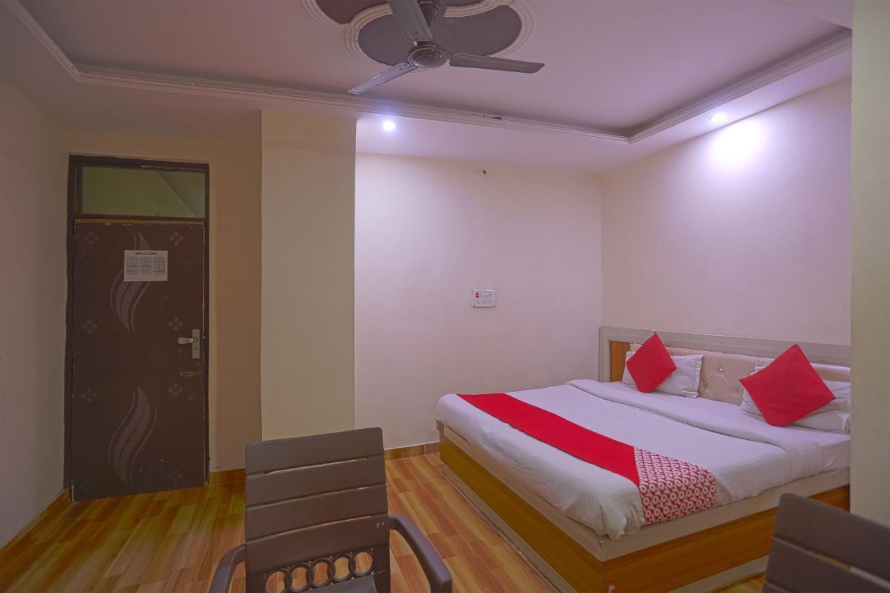 Oyo Flagship 79289 Hotel Grand Keshav Ghaziabad Esterno foto